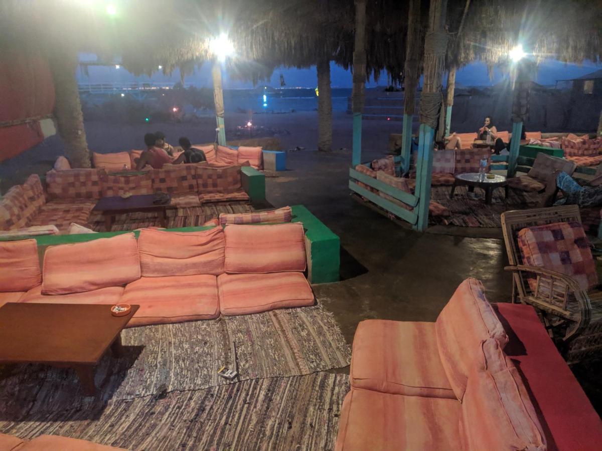 Готель Half Moon Camp Таба Екстер'єр фото