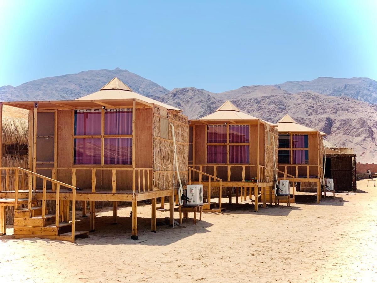 Готель Half Moon Camp Таба Екстер'єр фото