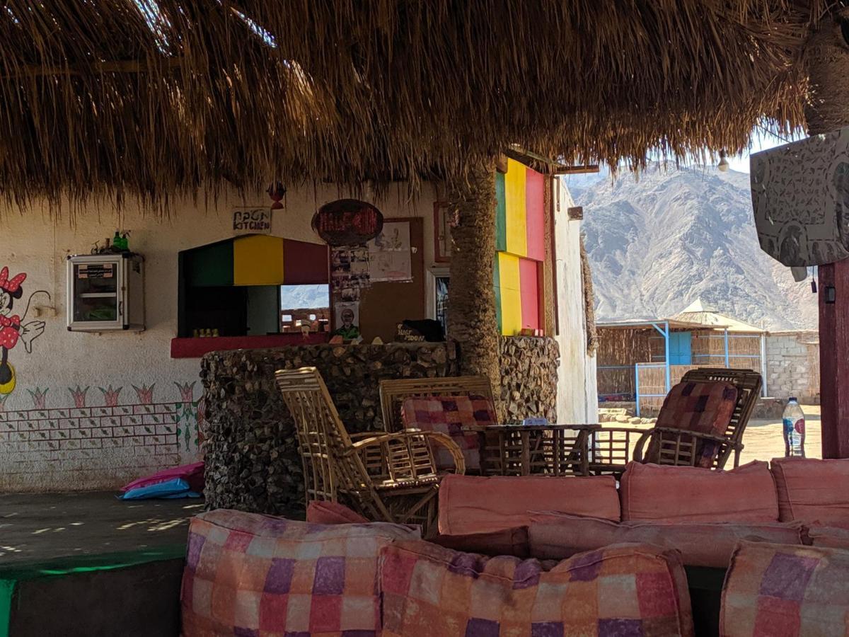 Готель Half Moon Camp Таба Екстер'єр фото